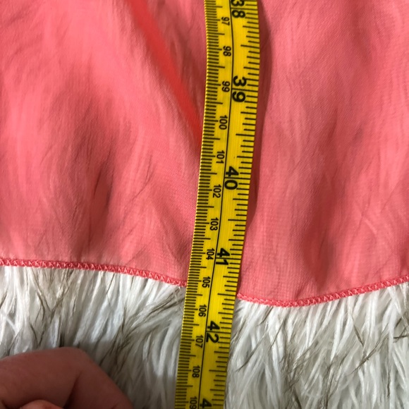 Beautiful Womens cover up - Picture 8 of 9